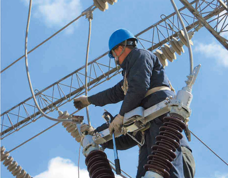 承德四合永110KV變電站對35KV隔離開關安裝引流線